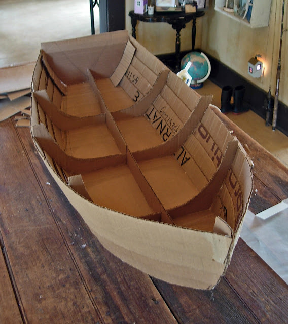 Как сделать кораблик из картона